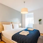 Flh Chiado Sunny Apartment